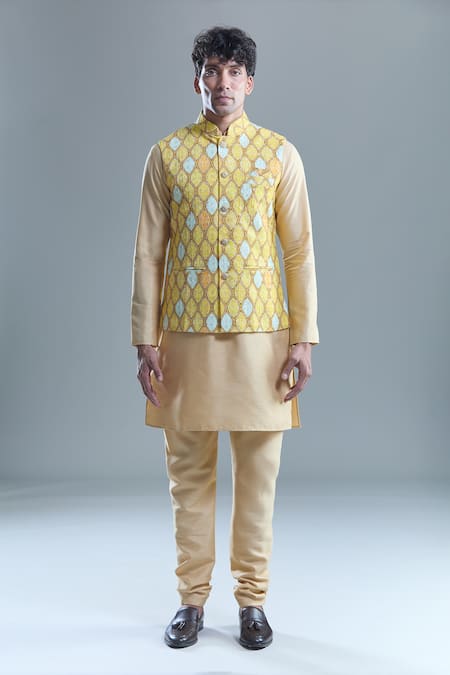 Arihant Rai Sinha_Gold Silk, Cotton Sequins, Embroidery Geometric Bandhani Woven Bandi And Kurta Set _at_Aza_Fashions