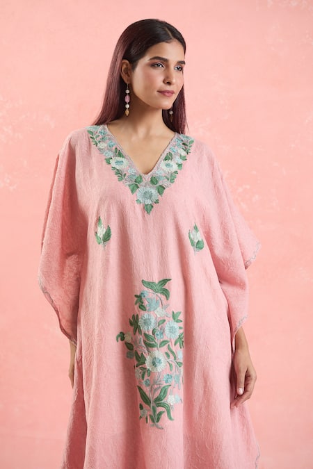 Buy_Naintara Bajaj_Pink Cotton Embroidery V-neck Resham Kaftan _Online_at_Aza_Fashions