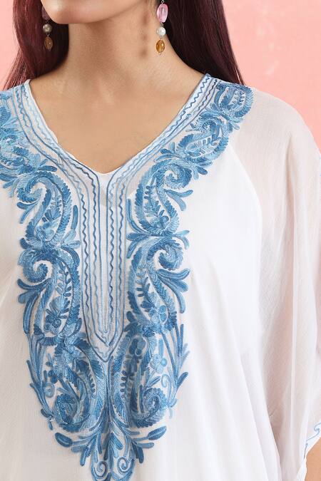 Shop Samyukta Singhania White Georgette Embroidery V-neck Paisley Kaftan Shop_Samyukta Singhania_White Georgette Embroidery V-neck Paisley Kaftan