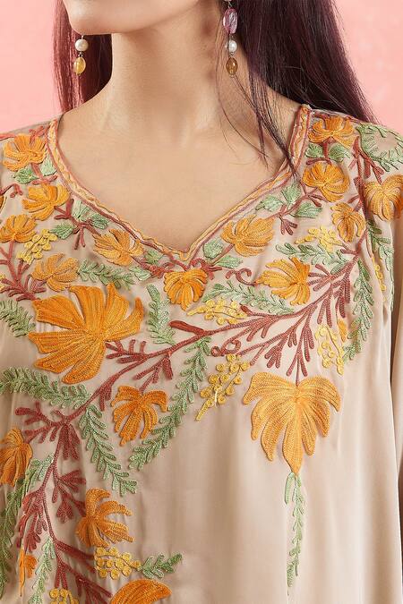 Shop Samyukta Singhania Cream Crepe Embroidery Boat Neck Leaf Kaftan Online at Aza Fashions Shop_Samyukta Singhania_Cream Crepe Embroidery Boat Neck Leaf Kaftan_Online_at_Aza_Fashions