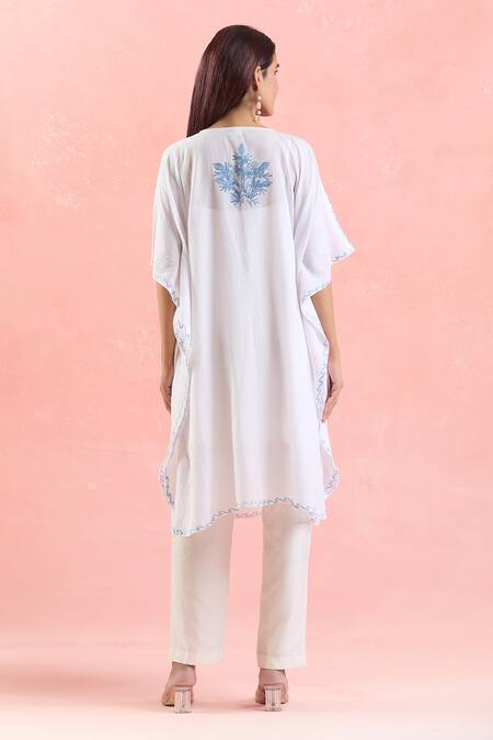 Shop Samyukta Singhania White Cotton Embroidery Boat Neck Bouquet Kaftan at Aza Fashions Shop_Samyukta Singhania_White Cotton Embroidery Boat Neck Bouquet Kaftan_at_Aza_Fashions
