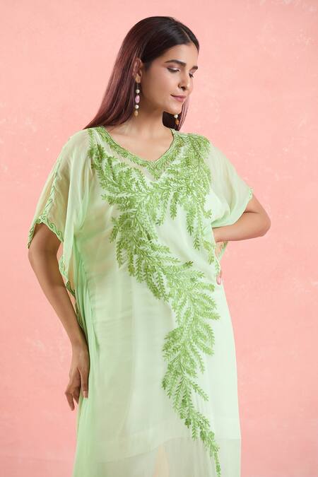 Samyukta Singhania_Green Georgette Embroidery Boat Neck Leaf Vine Kaftan_at_Aza_Fashions