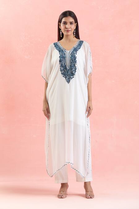 Samyukta Singhania White Georgette Embroidery Scoop Neck Placket Kaftan Online at Aza Fashions Samyukta Singhania_White Georgette Embroidery Scoop Neck Placket Kaftan_Online_at_Aza_Fashions