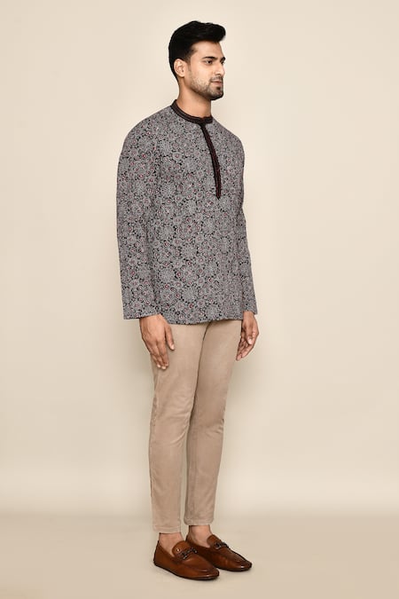 Arihant Rai Sinha_Black Embroidery Floral Printed Short Kurta _at_Aza_Fashions