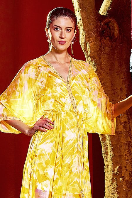 Buy_Mandira Wirk Resort_Yellow Chiffon V-neck Chevron Print Kaftan Dress _Online_at_Aza_Fashions