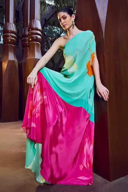 Mandira Wirk Resort Blue Viscose, Crepe One Shoulder Colorblock Printed Kaftan at Aza Fashions Mandira Wirk Resort_Blue Viscose, Crepe One Shoulder Colorblock Printed Kaftan _at_Aza_Fashions