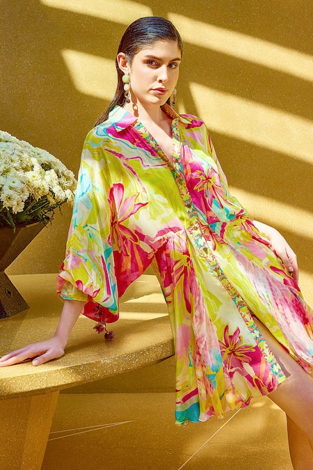 Mandira Wirk Resort_Yellow Chiffon Collared Florid Print Dress _Online_at_Aza_Fashions
