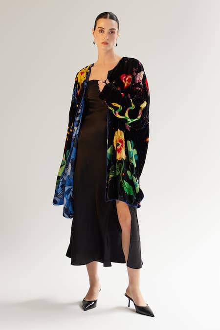 NOIB Demi Garden of Eden Reversible Poncho 