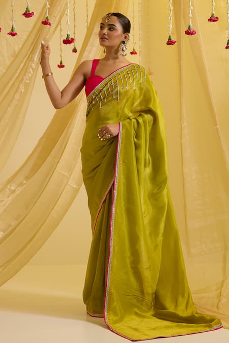 Sonal Pasrija Green Silk, Crepe Beads, Embroidery Sweetheart Neck Pre-draped Saree With Blouse Online at Aza Fashions Sonal Pasrija_Green Silk, Crepe Beads, Embroidery Sweetheart Neck Pre-draped Saree With Blouse _Online_at_Aza_Fashions