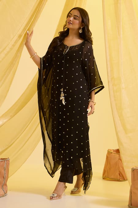 Sonal Pasrija_Black Silk, Georgette, Crepe Tassels Round Hand Embroidered Kaftan With Pant _Online_at_Aza_Fashions