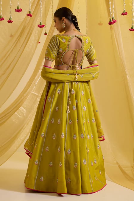 Sonal Pasrija Floral Butti Zari Embroidered Lehenga Set 
