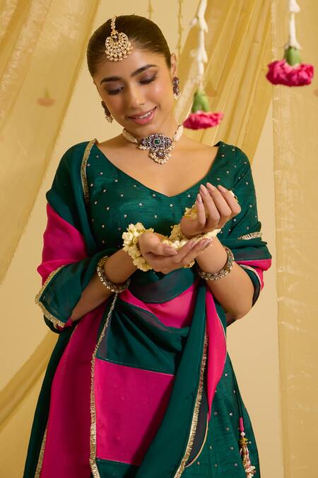 Sonal Pasrija Green Silk, Organza, Crepe Sequins, Beads Sweetheart Floral Scatter Lehenga Set at Aza Fashions Sonal Pasrija_Green Silk, Organza, Crepe Sequins, Beads Sweetheart Floral Scatter Lehenga Set _at_Aza_Fashions