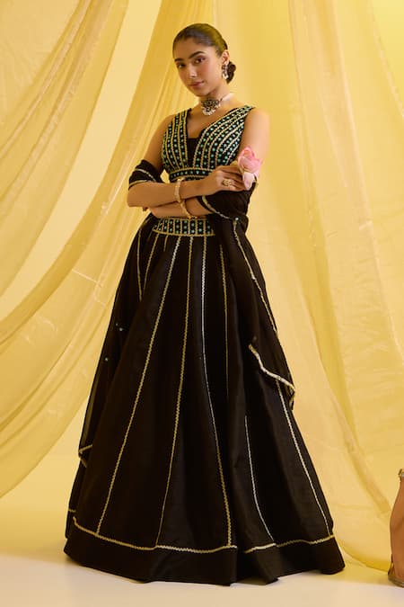 Sonal Pasrija_Black Silk, Organza, Crepe Sequins, Beads Zari Embroidered Lehenga Set _Online_at_Aza_Fashions