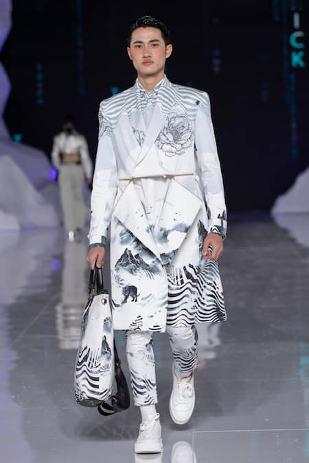 Shop MR. Ajay Kumar White 100% Luxe Cotton Printed Himalaya Rohtang Pant at Aza Fashions Shop_MR. Ajay Kumar_White 100% Luxe Cotton Printed Himalaya Rohtang Pant _at_Aza_Fashions