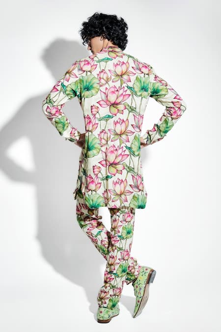 Shop MR. Ajay Kumar Green Linen Print Lotus Netra Kurta With Pant at Aza Fashions Shop_MR. Ajay Kumar_Green Linen Print Lotus Netra Kurta With Pant _at_Aza_Fashions