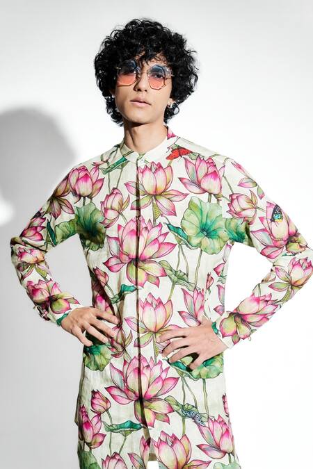 Shop MR. Ajay Kumar Green Linen Print Lotus Netra Kurta With Pant Online at Aza Fashions Shop_MR. Ajay Kumar_Green Linen Print Lotus Netra Kurta With Pant _Online_at_Aza_Fashions