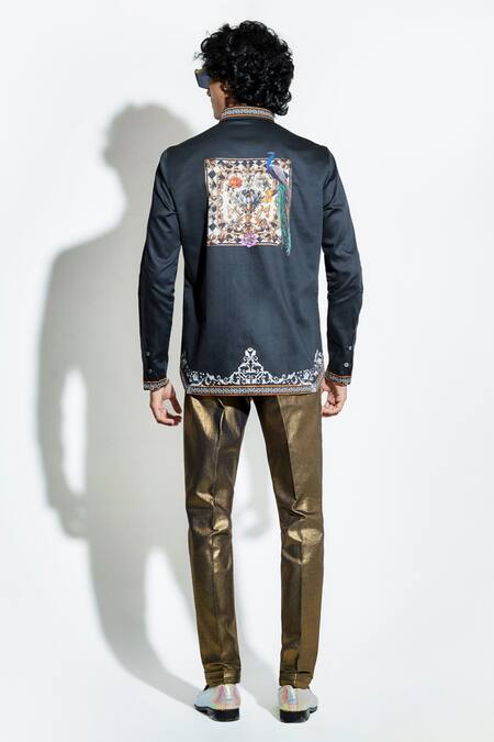 Shop MR. Ajay Kumar Black 100% Luxe Cotton Printed Lion Taash Shirt at Aza Fashions Shop_MR. Ajay Kumar_Black 100% Luxe Cotton Printed Lion Taash Shirt _at_Aza_Fashions