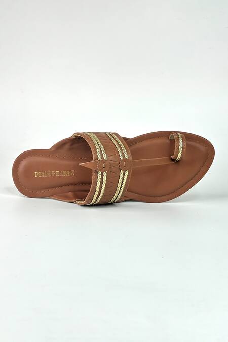 Pixie Pearlz Brown Mocha Dust Kolhapuri Flats Online at Aza Fashions Pixie Pearlz_Brown Mocha Dust Kolhapuri Flats _Online_at_Aza_Fashions