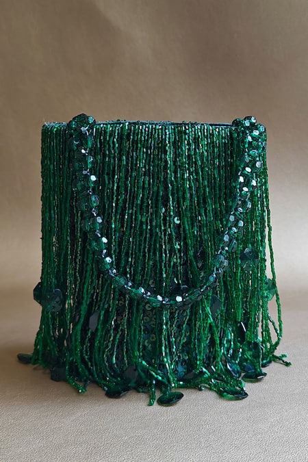 Plode Shimmy Cutdana Tassel Bag 
