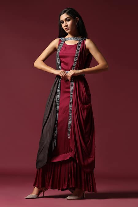 Shop Two Sisters By Gyans Maroon Chiffon Mirrors Round Neck Solid Kurta With Embroidered Cape Online at Aza Fashions Shop_Two Sisters By Gyans_Maroon Chiffon Mirrors Round Neck Solid Kurta With Embroidered Cape _Online_at_Aza_Fashions