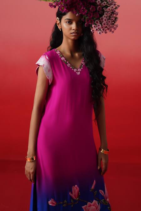 Shop_Kavitha Gutta_Pink Crepe Embroidery V-neck Magnolia Dream Ombre Kurta With Pant _Online_at_Aza_Fashions