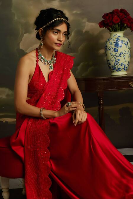 Kavitha Gutta_Red Satin Embroidery, Sequins Halter Scarlet Shine Floral Saree With Blouse _at_Aza_Fashions