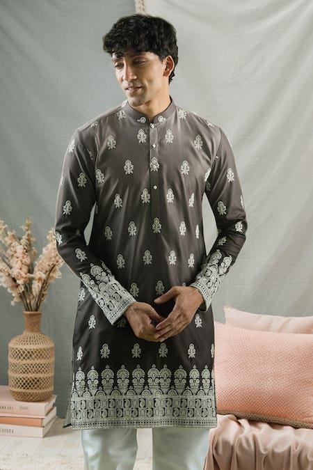 Aryavir Malhotra Bloom Thread Embroidered Shaded Kurta 