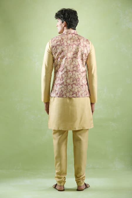 Arihant Rai Sinha Bloom Pattern Jacquard Bundi 