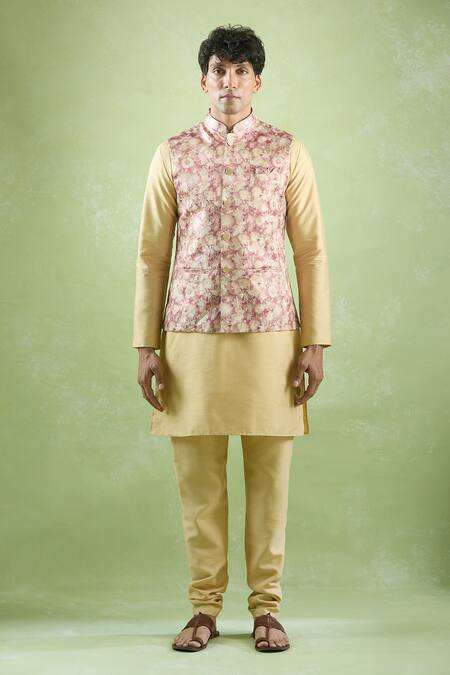 Shop Arihant Rai Sinha Pink Jacquard Bloom Pattern Bundi Online at Aza Fashions Shop_Arihant Rai Sinha_Pink Jacquard Bloom Pattern Bundi _Online_at_Aza_Fashions