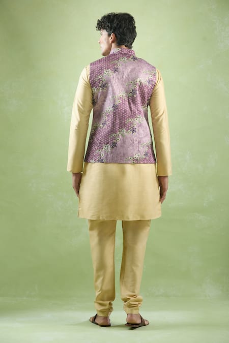 Arihant Rai Sinha Flora Vine Embroidered Sleeveless Bundi 