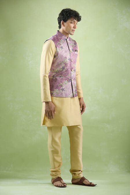 Arihant Rai Sinha Wine Jacquard Embroidery Flora Sleeveless Bundi at Aza Fashions Arihant Rai Sinha_Wine Jacquard Embroidery Flora Sleeveless Bundi _at_Aza_Fashions