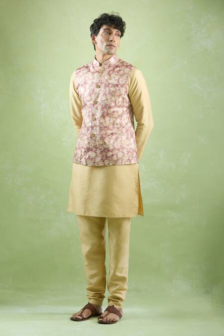 Buy_Arihant Rai Sinha_Pink Jacquard, Silk Embroidery Woven Floral Bundi Kurta Set _Online_at_Aza_Fashions