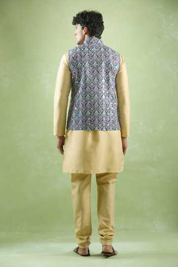 Arihant Rai Sinha Floral Threadwork Bundi Kurta Set 