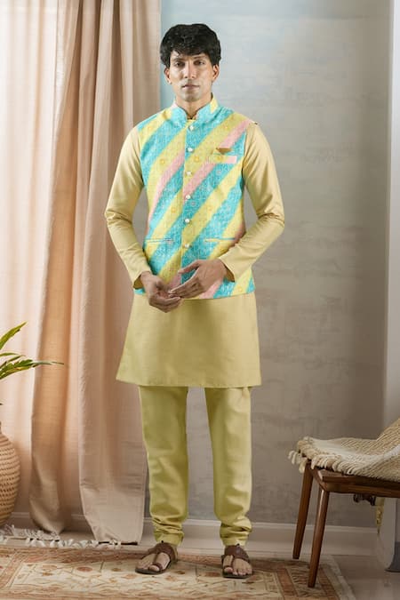 Aryavir Malhotra Gradient Stripe Bundi Kurta Set 