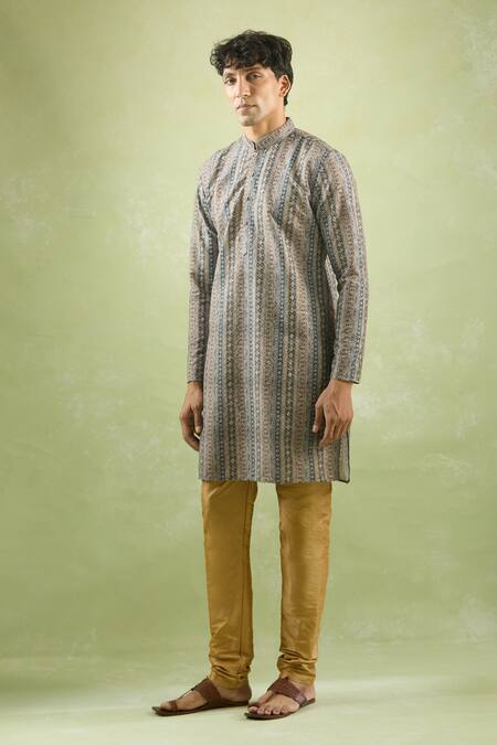 Arihant Rai Sinha_Grey Cotton Embroidery Stripe Pattern Kurta _at_Aza_Fashions