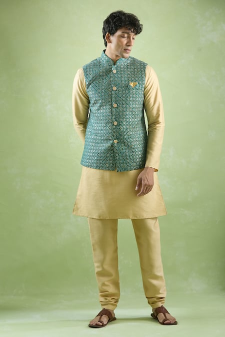 Arihant Rai Sinha Green Cotton, Silk Sequins, Embroidery Bandhani Print Bundi And Kurta Set at Aza Fashions Arihant Rai Sinha_Green Cotton, Silk Sequins, Embroidery Bandhani Print Bundi And Kurta Set _at_Aza_Fashions