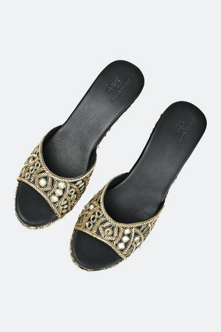 Shop_Sko_Black Mirrors, Zari Mystic Kasab Embroidered Wedges