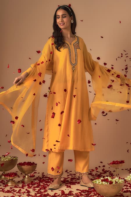 Cupid Cotton Yellow Chanderi Silk, Organza Lace, Jhilmil Pitta Embroidered Kurta And Pant Set at Aza Fashions Cupid Cotton_Yellow Chanderi Silk, Organza Lace, Jhilmil Pitta Embroidered Kurta And Pant Set _at_Aza_Fashions