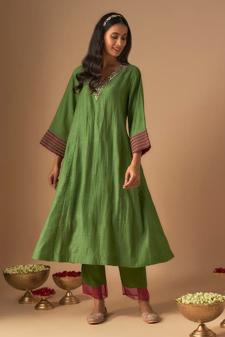 Cupid Cotton Green Chanderi Silk Embroidery, Sequins V-neck A-line Kurta Set Online at Aza Fashions Cupid Cotton_Green Chanderi Silk Embroidery, Sequins V-neck A-line Kurta Set _Online_at_Aza_Fashions