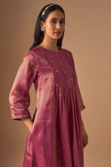Shop Cupid Cotton Magenta Tissue, Chanderi Embroidery, Sequins, Nadiya Floral Kurta And Pant Set Online at Aza Fashions Shop_Cupid Cotton_Magenta Tissue, Chanderi Embroidery, Sequins, Nadiya Floral Kurta And Pant Set _Online_at_Aza_Fashions