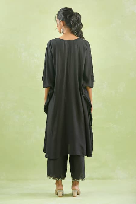 Kanika Sharma Black V-neck Floral Embroidered Kaftan And Palazzo Set Online at Aza Fashions Kanika Sharma_Black V-neck Floral Embroidered Kaftan And Palazzo Set _Online_at_Aza_Fashions