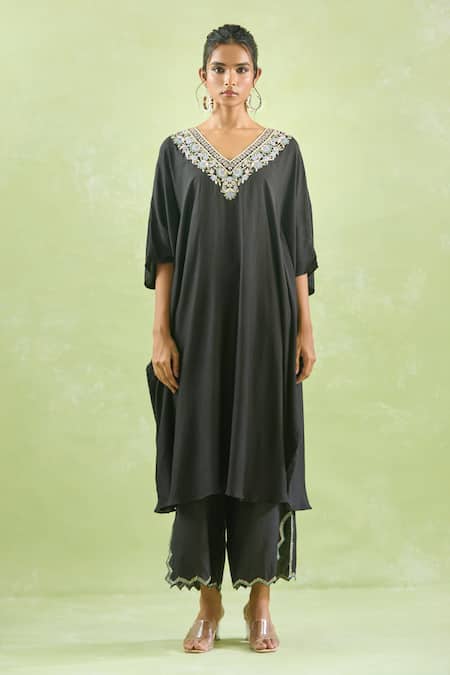 Kanika Sharma Black V-neck Floral Embroidered Kaftan And Palazzo Set at Aza Fashions Kanika Sharma_Black V-neck Floral Embroidered Kaftan And Palazzo Set _at_Aza_Fashions