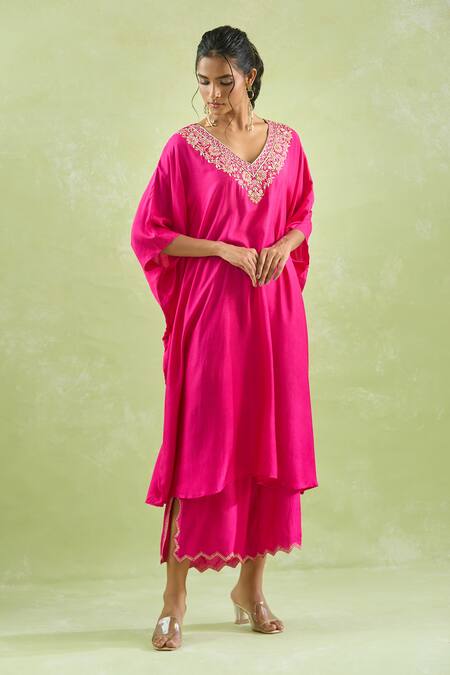 Buy Kanika Sharma Pink Modal Beads, Stones V-neck Floral Thread Embroidered Kaftan With Palazzo Buy_Kanika Sharma_Pink Modal Beads, Stones V-neck Floral Thread Embroidered Kaftan With Palazzo