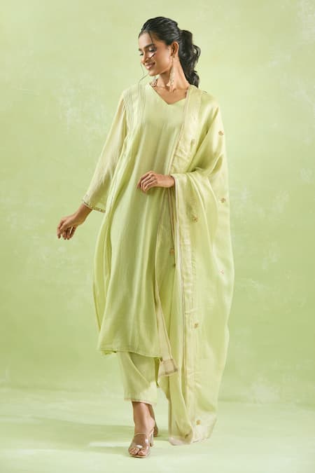Buy_Kanika Sharma_Green Chanderi Silk, Modal Gota Patti, Embroidery Floral Kurta Set For Kids