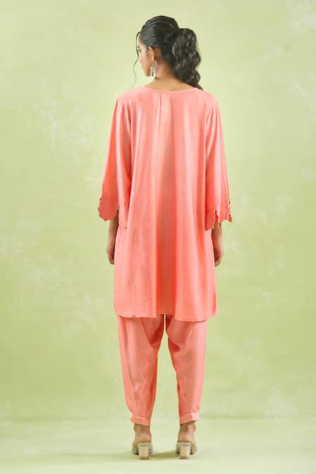 Kanika Sharma Coral Scallop Embroidered Kurta Set For Kids