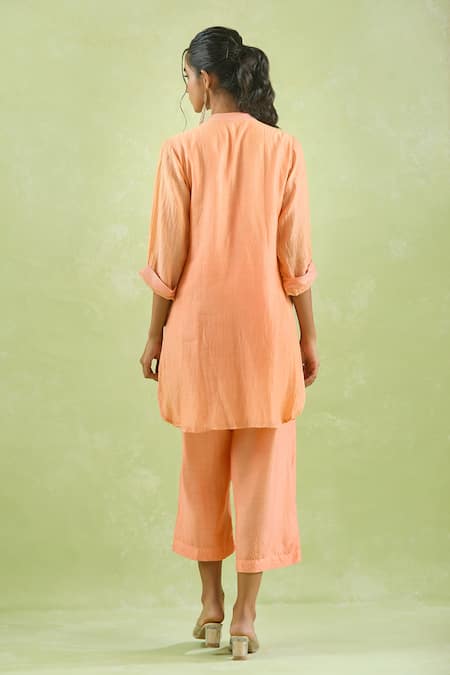 Kanika Sharma Peach Thread Embroidered Kurta Set 