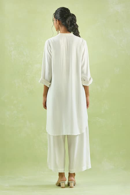 Kanika Sharma Thread Embroidered Kurta & Pant Set 