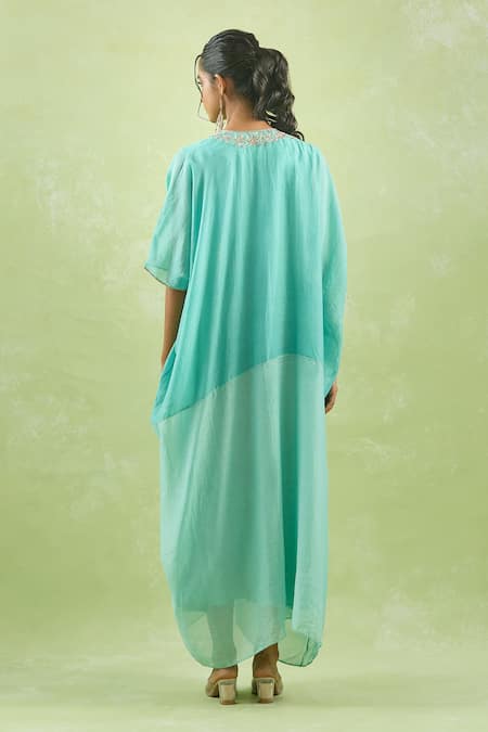 Kanika Sharma Floral Dabka Embroidered Cape & Tunic Set 