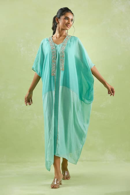 Kanika Sharma_Aqua Modal Embroidery Floral Dabka Cape And Tunic Set For Kids_at_Aza_Fashions