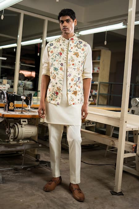 Project Bandi Floral Print Bundi & Kurta Set 